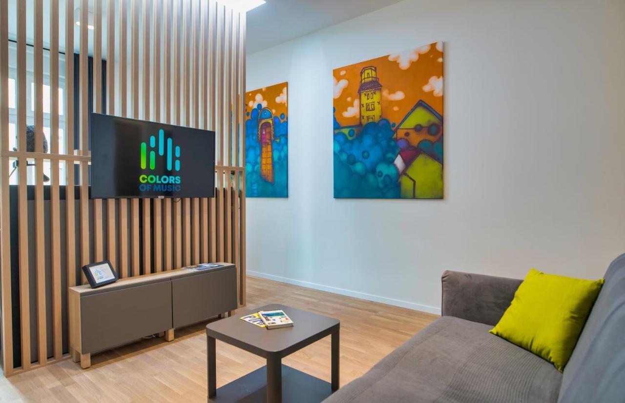 Colors Of Music, Zagreb Centre Apartment Luaran gambar